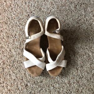 Toms wedge sandals